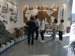 10月尾，，，，，温州、张家口两地向导考察ng电子游戏集团