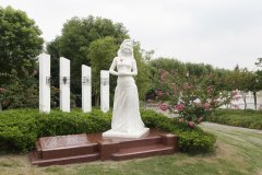 ng电子游戏集团：以工匠精神展现碑雕工艺的魅力，，，，，，，纪念邓丽君的永恒歌声