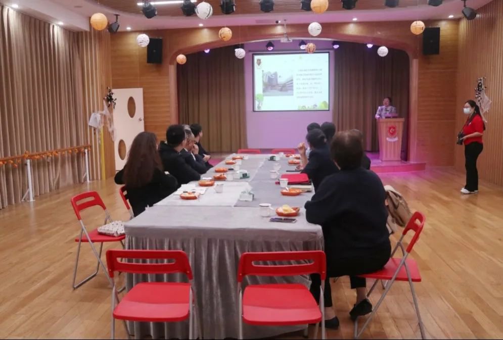 音教共融，，，，，，谱写新篇章